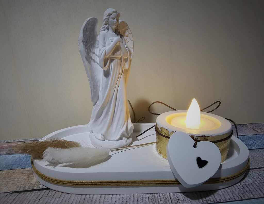 freisesmanufaktur_teelicht_teelichthalter_gold_engel_kerze