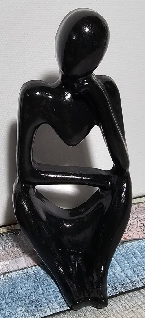 freisesmanufaktur_figuren_schwarz_hand_links