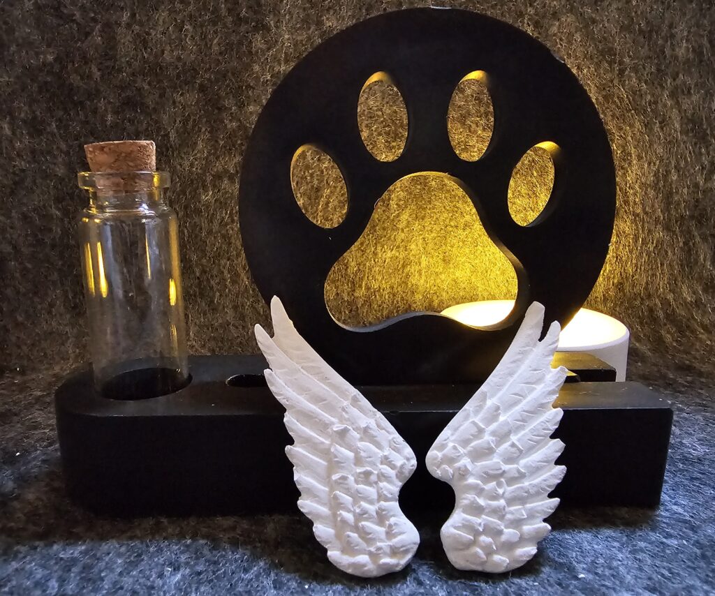 freisesmanufaktur_dekoration_geschenk_mitbringsel_kerzenhalter_glas_pfote_flügel