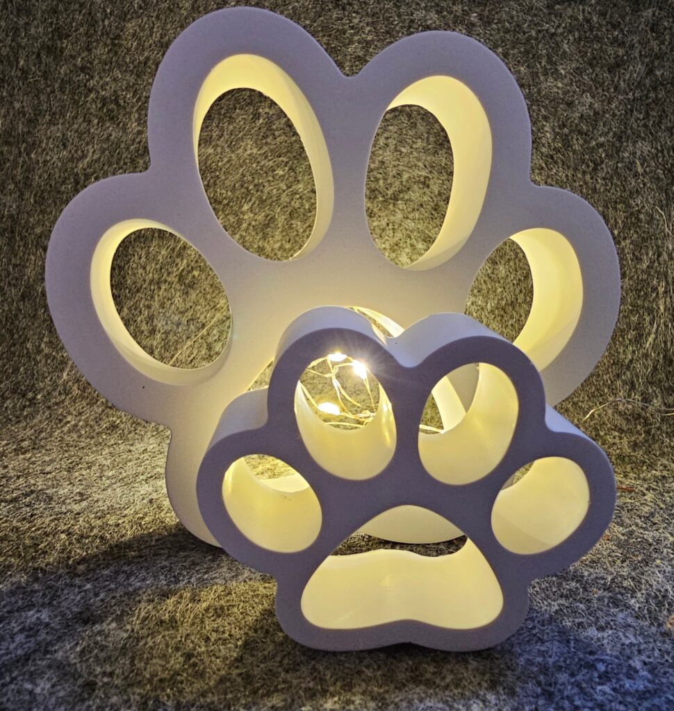 freisesmanufaktur_dekoration_geschenk_mitbringsel_raysin_etsy_hundepfote