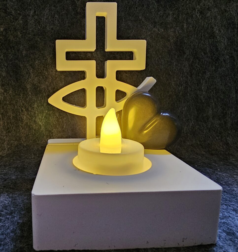 freisesmanufaktur_dekoration_geschenk_mitbringsel_teelicht_kreuz_christliach
